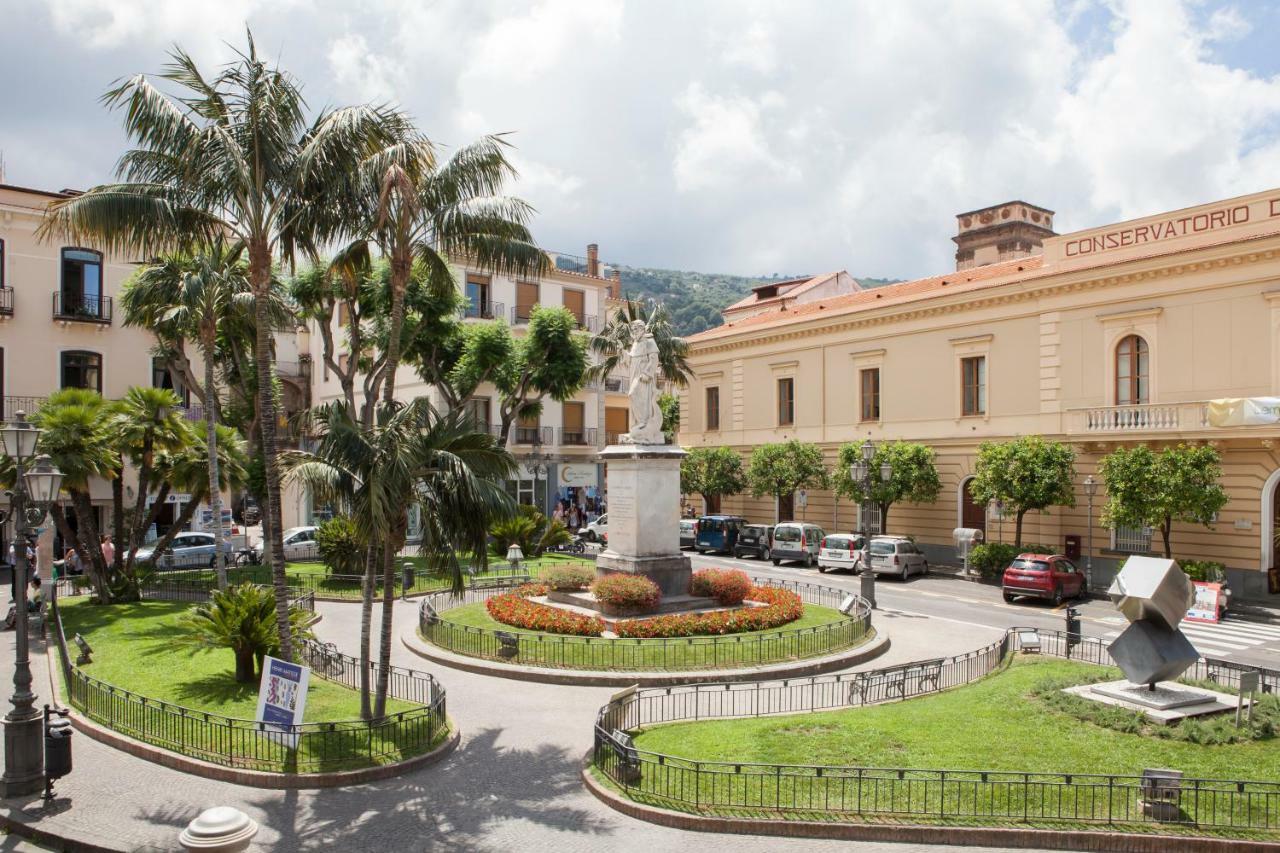Villa Elisa Holiday Home Sorrento Exterior photo